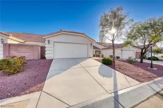 Photo #3: 2548846 Listing