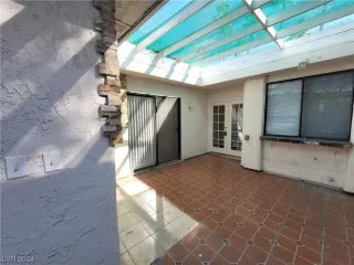 Photo #6: 2548867 Listing 