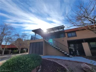 Photo #2: 2548872 Listing 