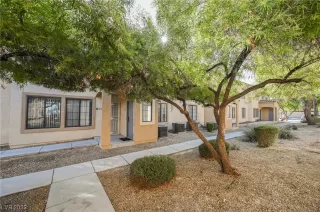 Photo #1: 2548930 Listing 