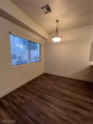 Photo #2: 2548936 Listing 
