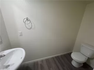 Photo #5: 2548955 Listing 