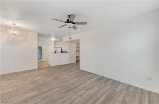 Photo #4: 2548981 Listing 