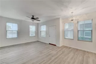 Photo #5: 2548981 Listing 