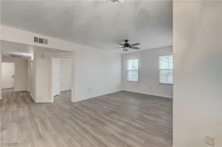 Photo #6: 2548981 Listing 