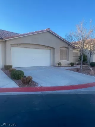 Photo #1: 2548983 Listing 