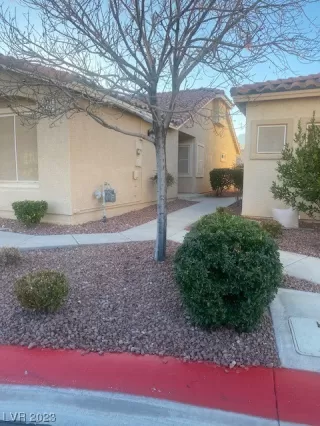 Photo #2: 2548983 Listing 