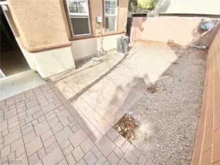 Photo #5: 2548986 Listing 