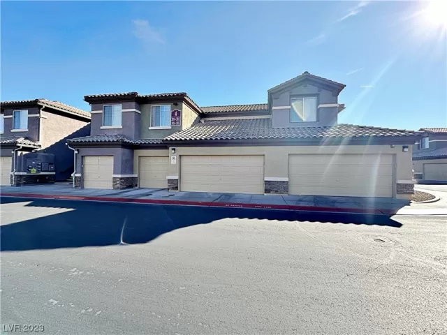MLS: 2548989 Condo For Sale