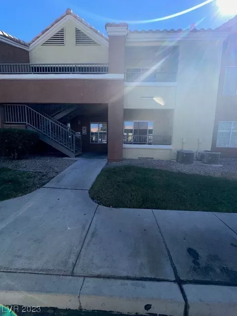 MLS: 2549019 Condo For Sale