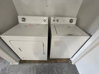 Photo #5: 2549019 Listing 