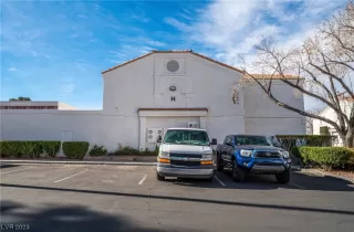 Photo #2: 2549047 Listing 