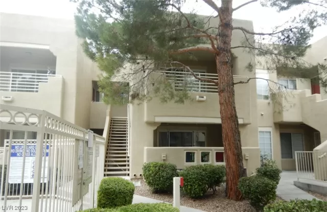 MLS: 2549088 Condo For Sale