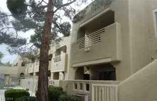 Photo #1: 2549088 Listing 
