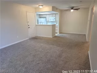 Photo #4: 2549088 Listing 