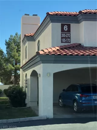 Photo #1: 2549105 Listing 