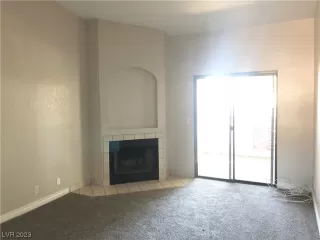 Photo #3: 2549105 Listing 