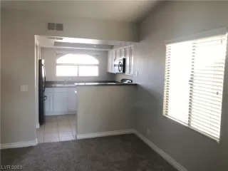 Photo #5: 2549105 Listing 