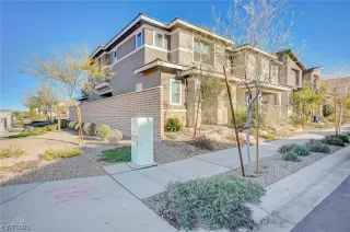 Photo #1: 2549107 Listing 