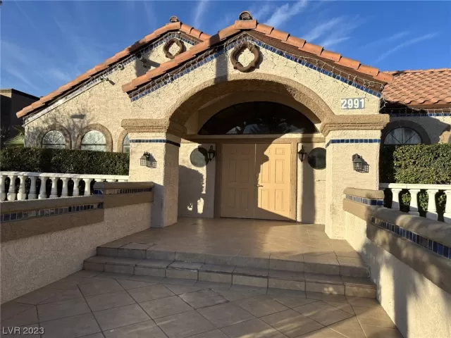 MLS: 2549127 Condo For Sale