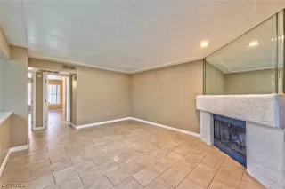 Photo #2: 2549187 Listing 