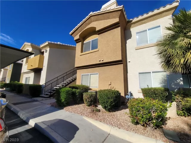 MLS: 2549235 Condo For Sale