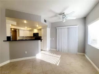 Photo #3: 2549235 Listing 