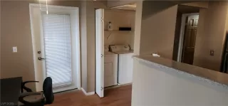 Photo #5: 2549245 Listing 