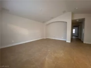 Photo #2: 2549254 Listing 