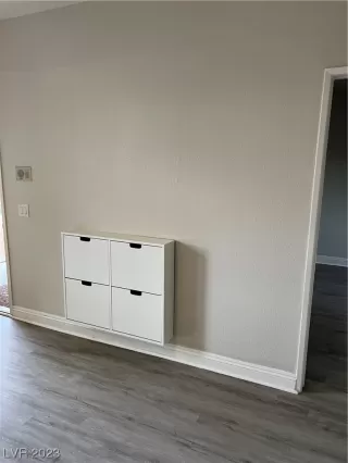 Photo #5: 2549270 Listing 