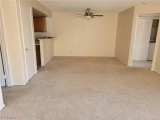 Photo #2: 2549283 Listing 