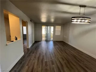 Photo #6: 2549359 Listing 