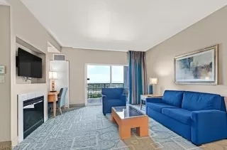 Photo #3: 2549360 Listing