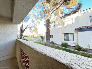 Photo #2: 2549387 Listing 