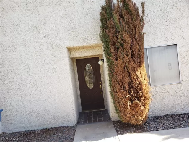 MLS: 2549407 Condo For Sale