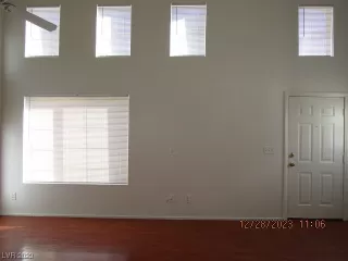 Photo #1: 2549424 Listing 