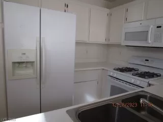 Photo #5: 2549424 Listing 