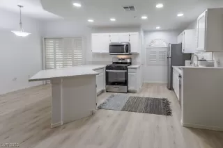 Photo #6: 2549468 Listing 