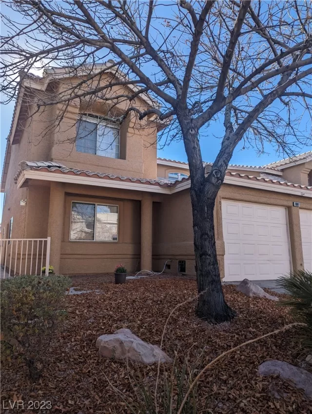 MLS: 2549546 Condo For Sale