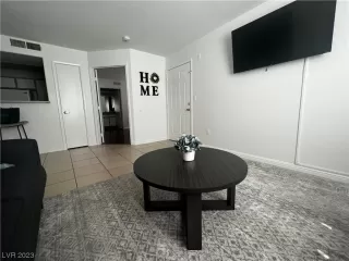 Photo #1: 2549547 Listing 