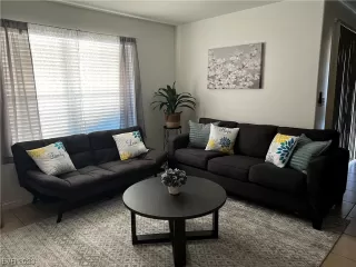 Photo #3: 2549547 Listing 