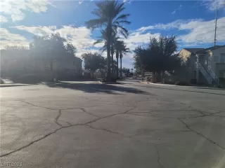 Photo #1: 2549548 Listing 