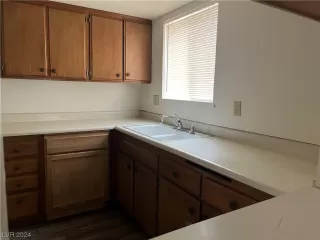 Photo #6: 2549568 Listing 