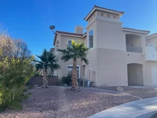 Photo #1: 2549613 Listing