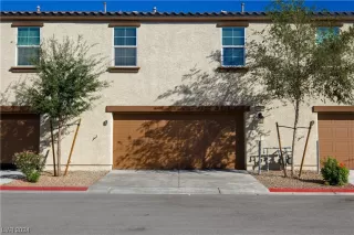 Photo #5: 2549659 Listing 