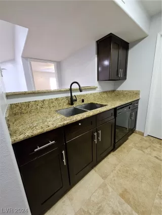 Photo #6: 2549673 Listing 