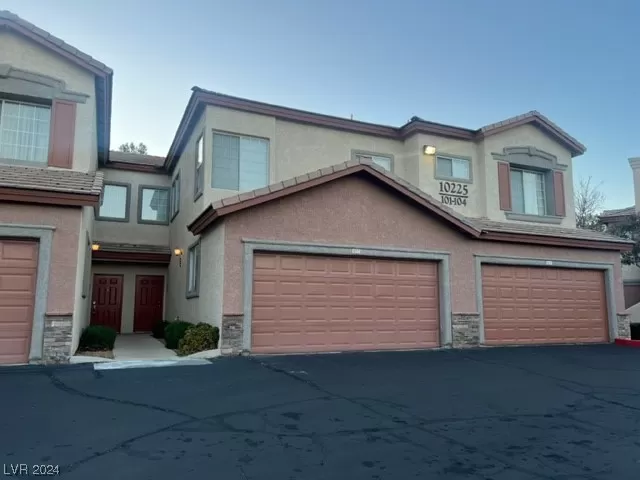 MLS: 2549677 Condo For Sale