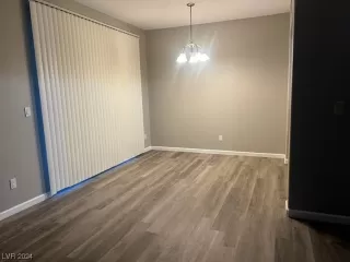 Photo #4: 2549677 Listing 