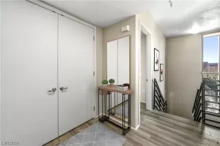 Photo #4: 2549700 Listing 