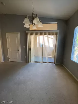 Photo #4: 2549711 Listing 